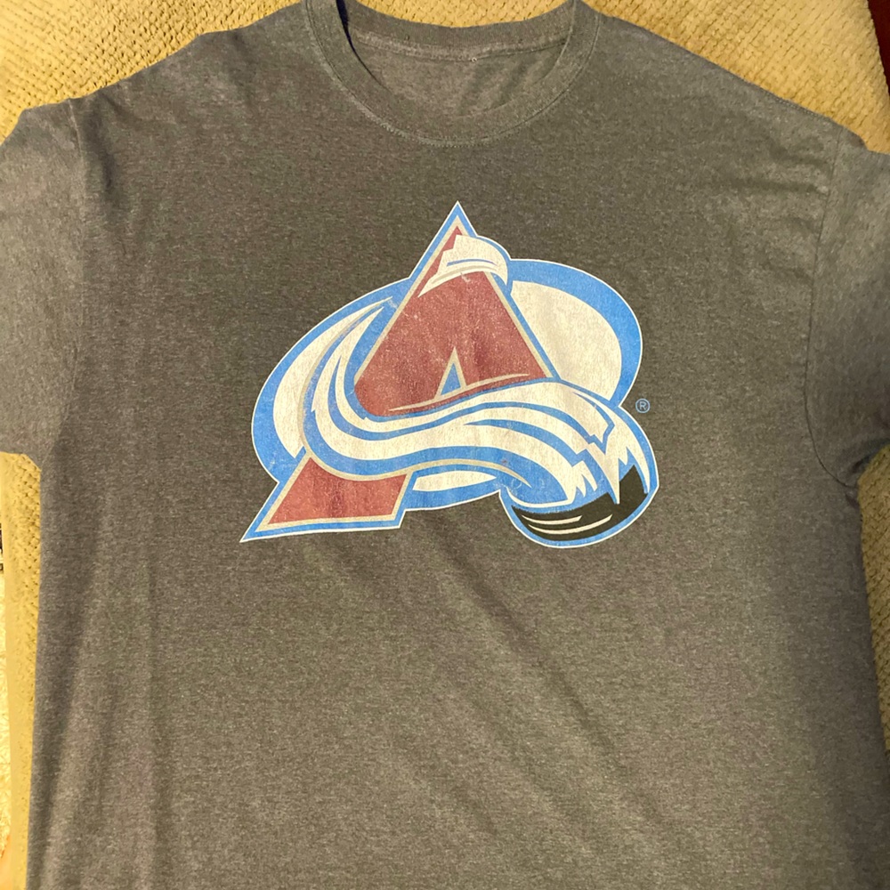 Colorado Avalanche T Shirt